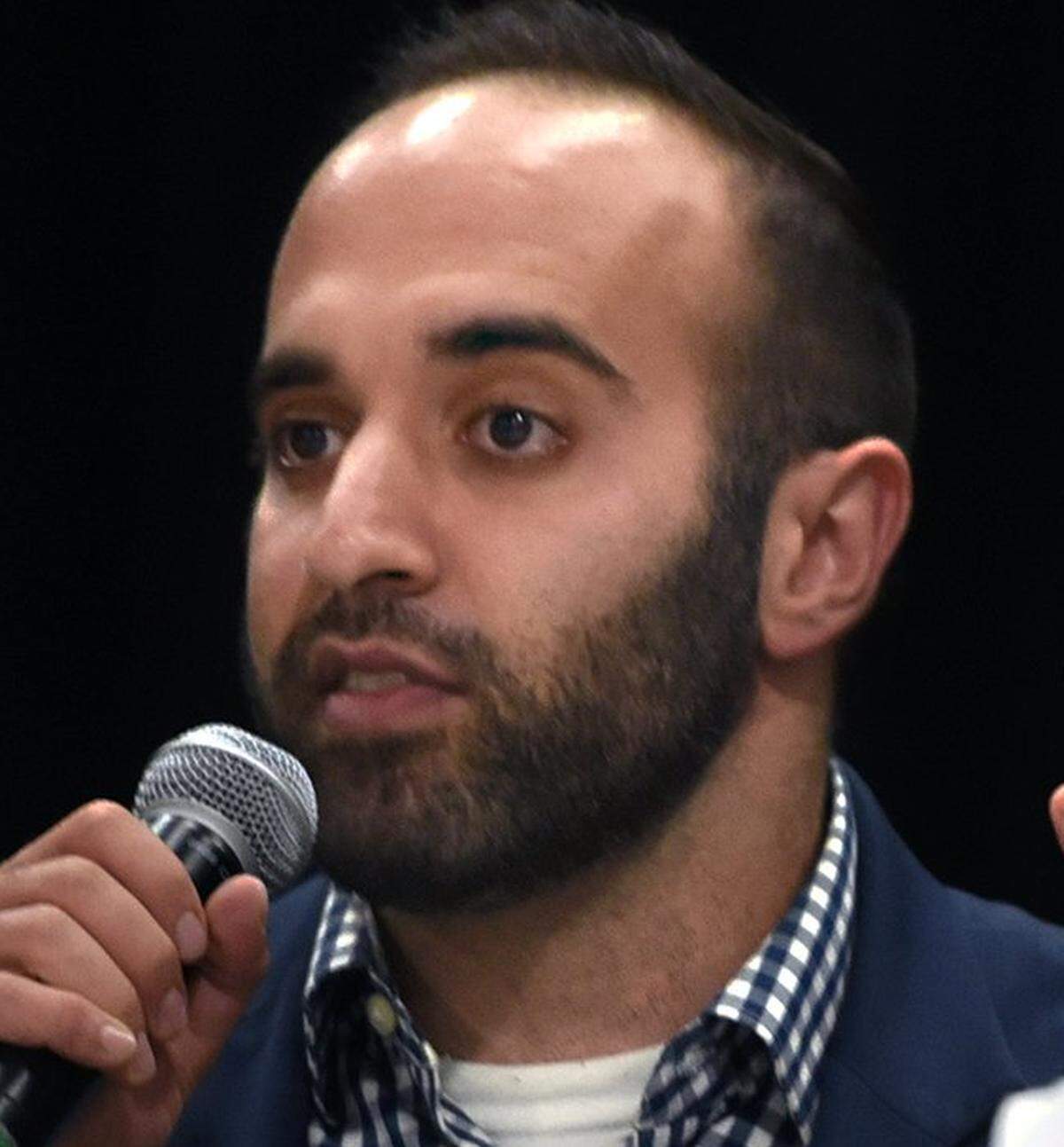 Turlock City Council candidate Jon Boulos speaks on Thursday evening October 11, 2018 during the League of Women Voters candidates forum for Turlock’s City Council and Mayor at the Walnut Elementary Education Center in Turlock, Calif.