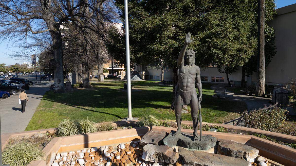 A statue of Chief Estanislao, the county’s namesake stands on the edge of Courthouse Plaza on 11th Street in Modesto, Wednesday, Jan. 22, 2025.
