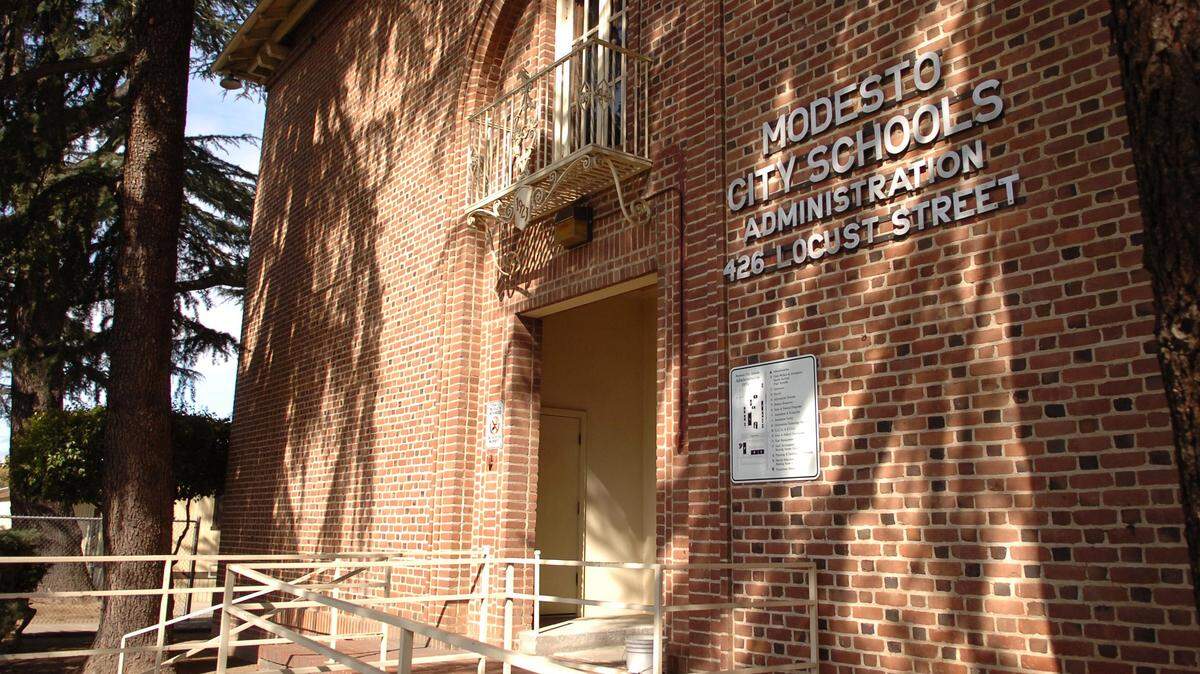 The Modesto City Schools administration office, located on Locust Street in Modesto.