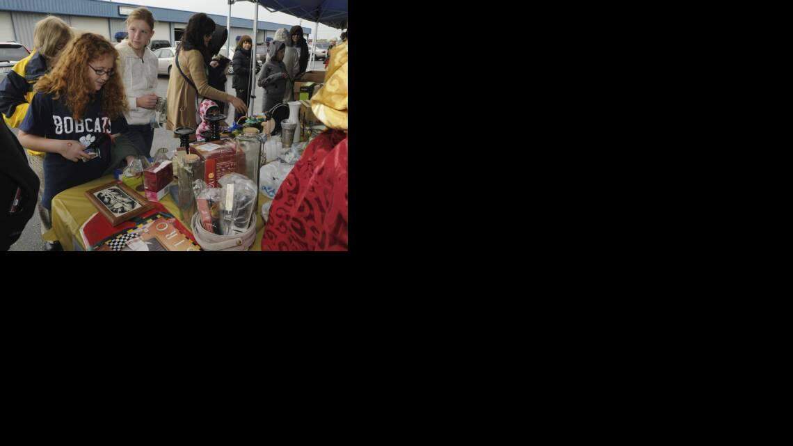 How many yard sales am I allowed to have in California? When you need a permit