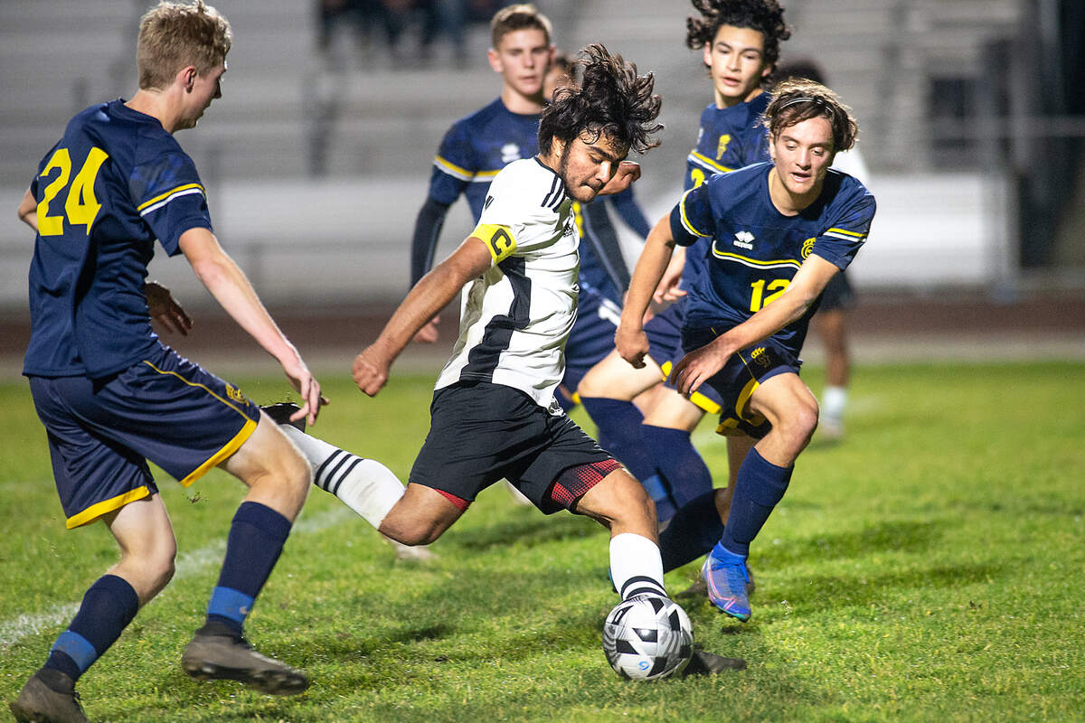 Modesto’s Alexis Luna Alvarez kicks a goal during the Central California Athletic League game with Gregori at Gregori High School in Salida, Calif., on Tuesday, Jan. 11, 2022.