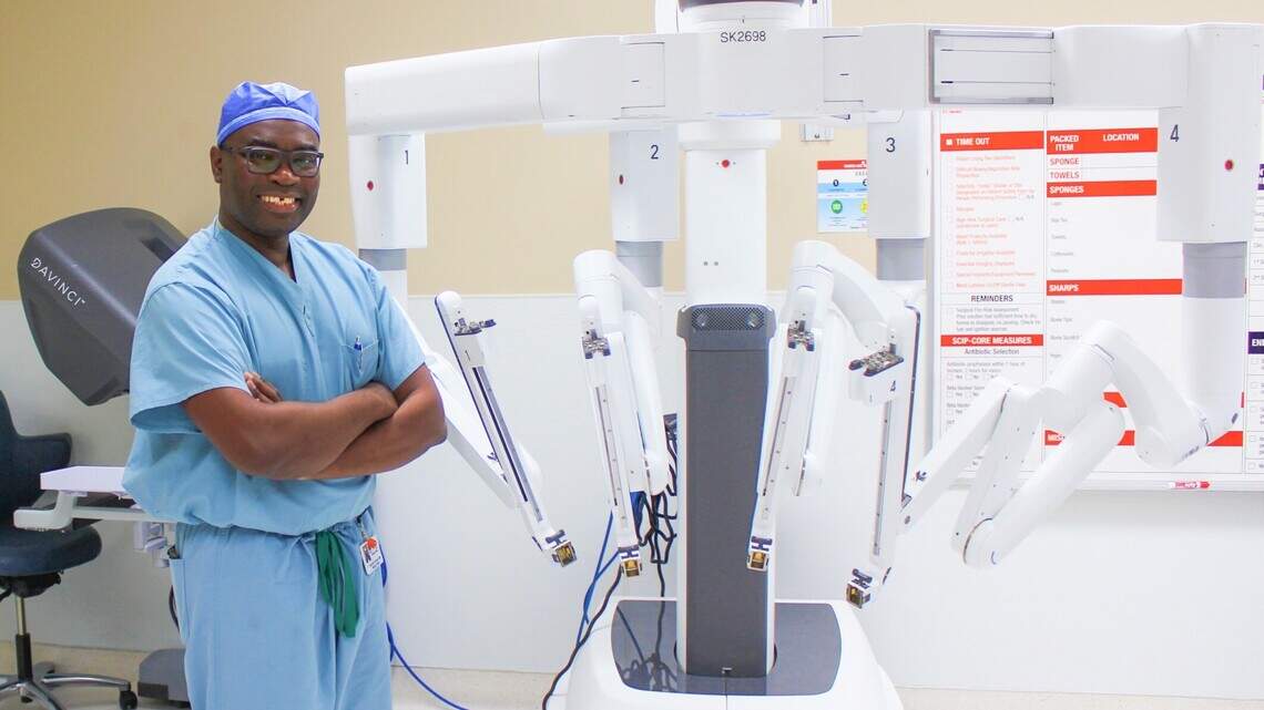 Modesto hospital rolls out robotic-assisted surgery for heart patients. What makes it better?