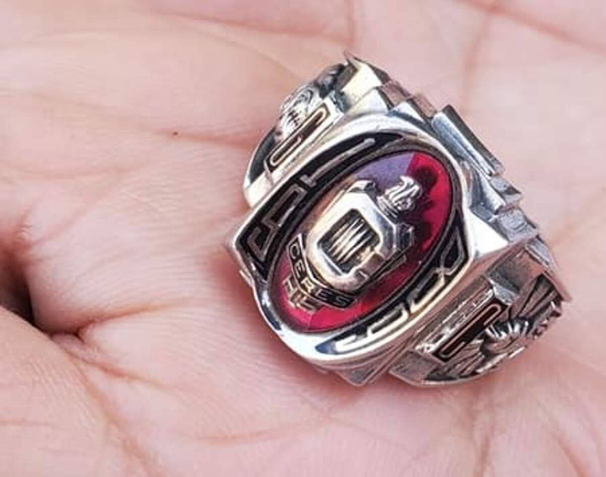 Gary Curiel’s Ceres High Class of 1989 ring looks brand new. It was kept safe in the decades since by Carmen Rodriguez, whose husband, Joe, found it in a bathroom at Vintage Faire Mall just weeks after Curiel graduated.