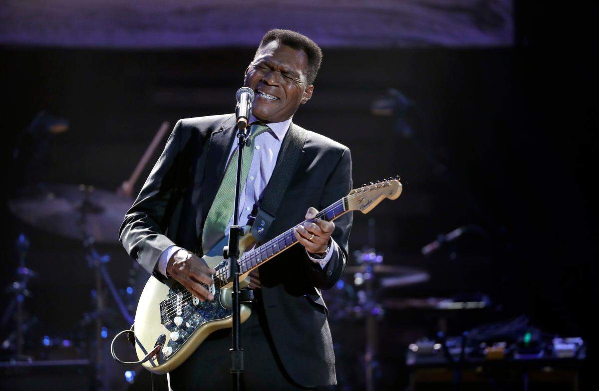 Robert Cray performs during the Americana Honors and Awards show in 2017.