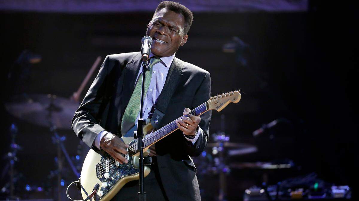 Robert Cray performs during the Americana Honors and Awards show in 2017.
