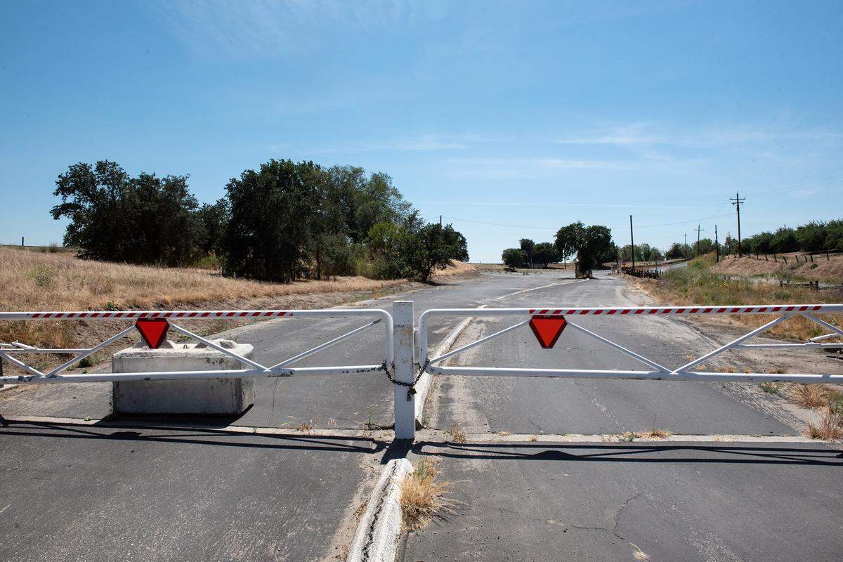 Turlock Lake near Roberts Ferry Calif., on Tuesday, May 24, 2022. Turlock Lake has been closed to recreation for a year and a half, and there’s no timeline on when it might reopen.