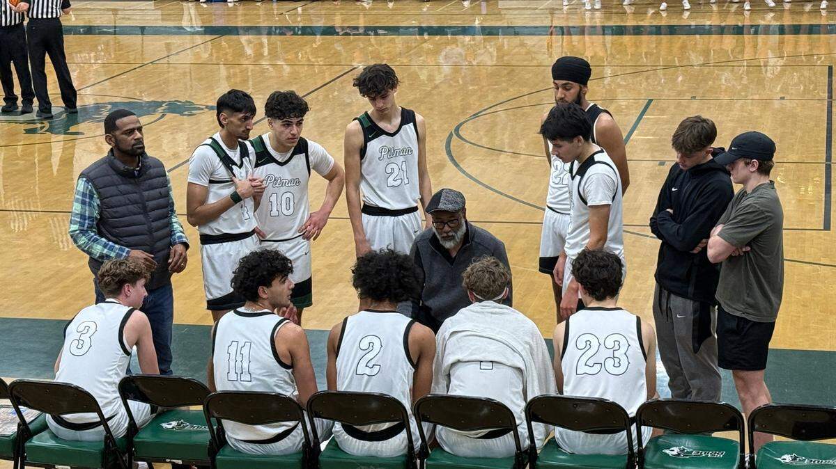 Pitman boys basketball coach Harvey Marable draws up a play during a timeout during a CCAL game against Gregori on Wednesday, Jan. 29, 2024. Pitman won 46-44.