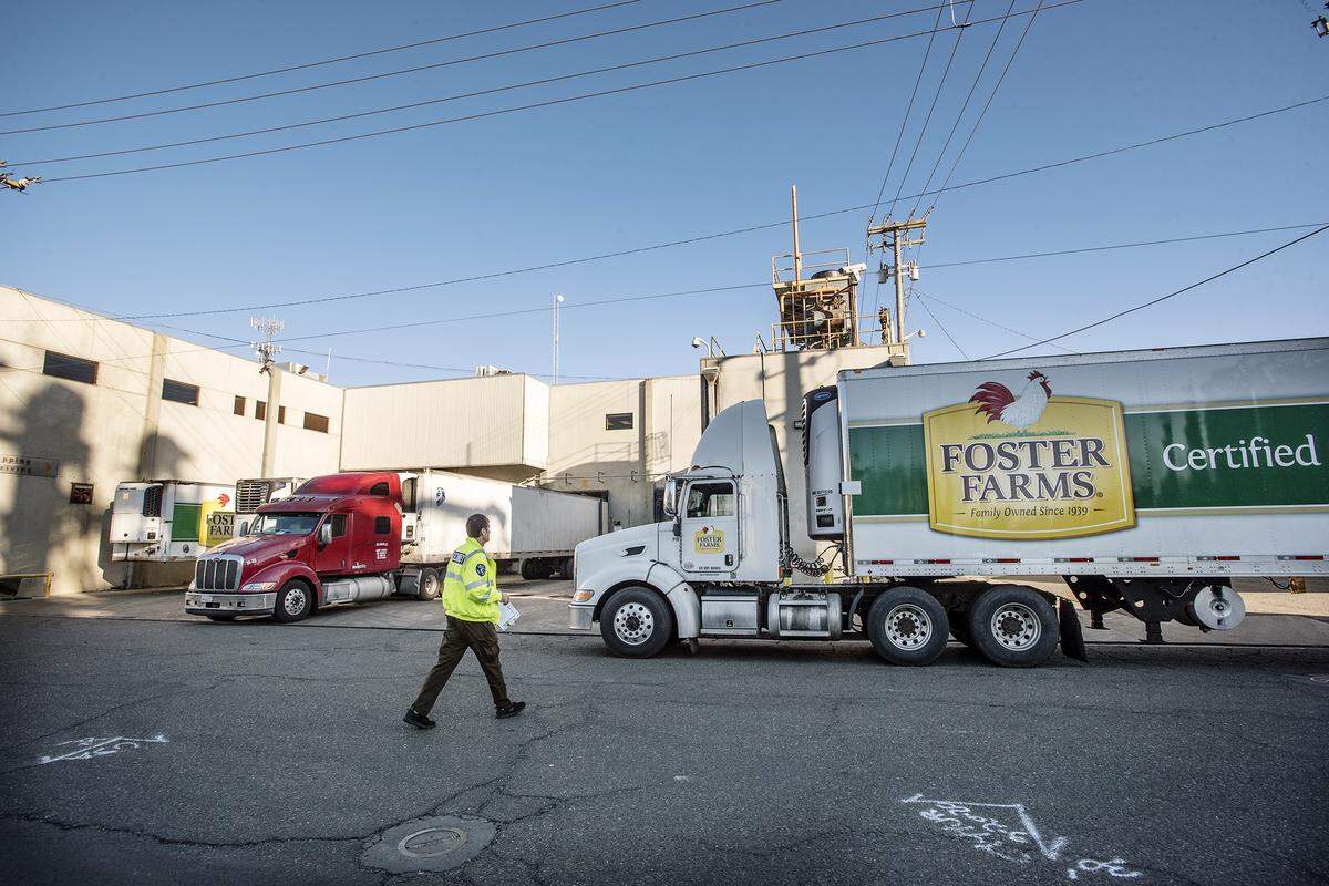 Food processing at Foster Farms in Turlock, Calif., on Friday, March 20, 2020.