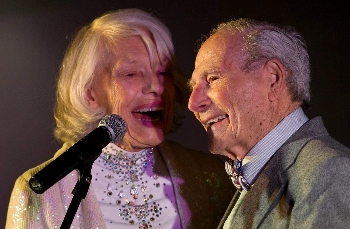 DB Carol Channing 03 .jpg