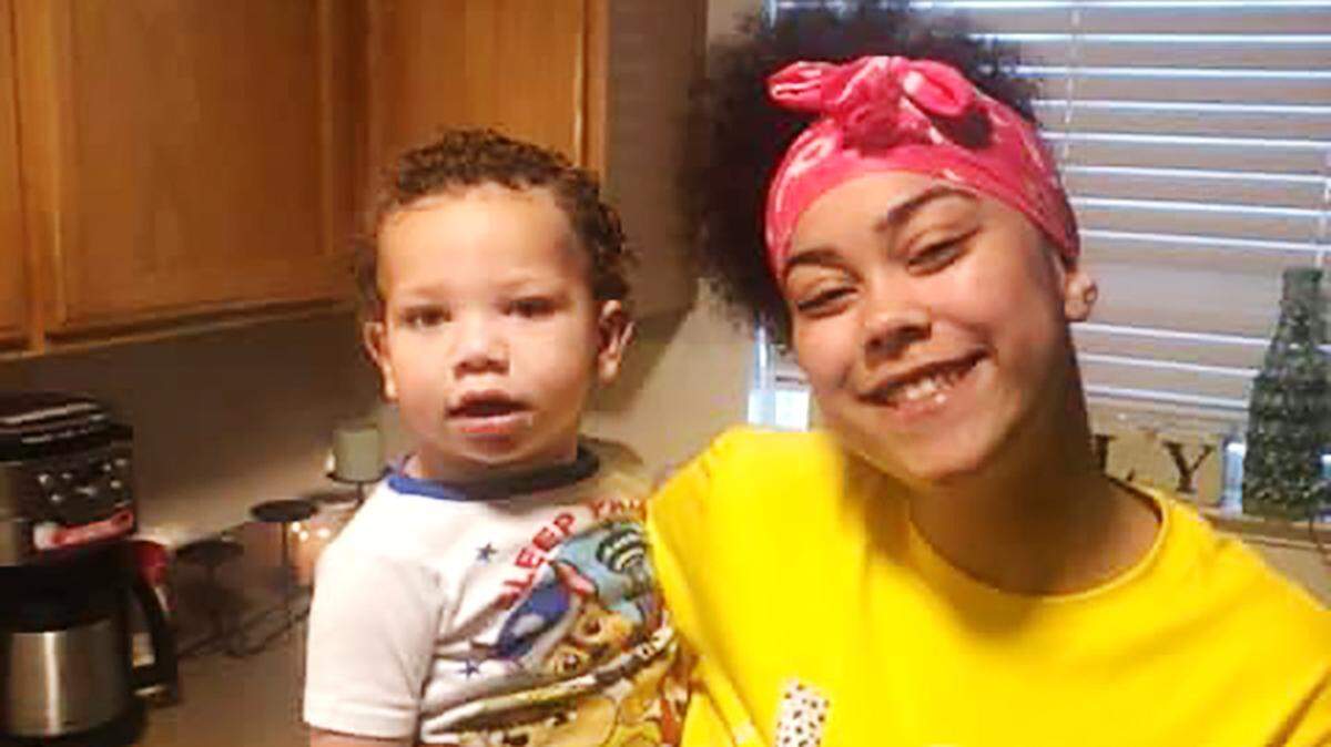 Zoey Hughes with her brother Donovan in November.
