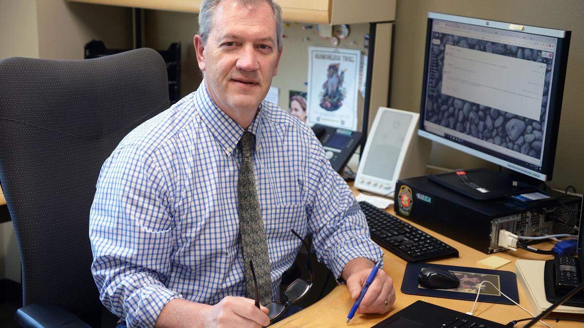 Opinions editor Garth Stapley is pictured in his office in The Modesto Bee newsroom on Friday March 8, 2019.