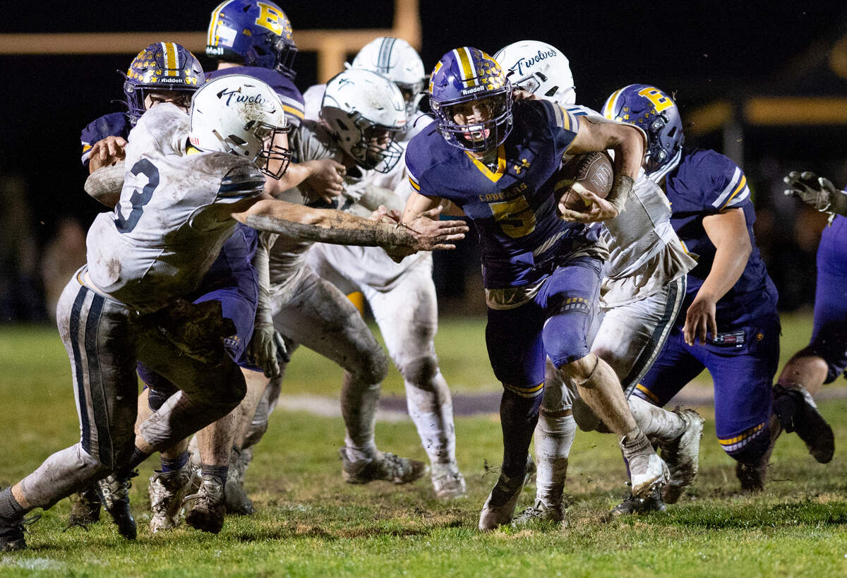 Escalon’s Logan Anderson runs the ball during the CIF State Division 4-AA Football Championship game with Northwood Escalon, Calif., Saturday, Dec. 10, 2022.