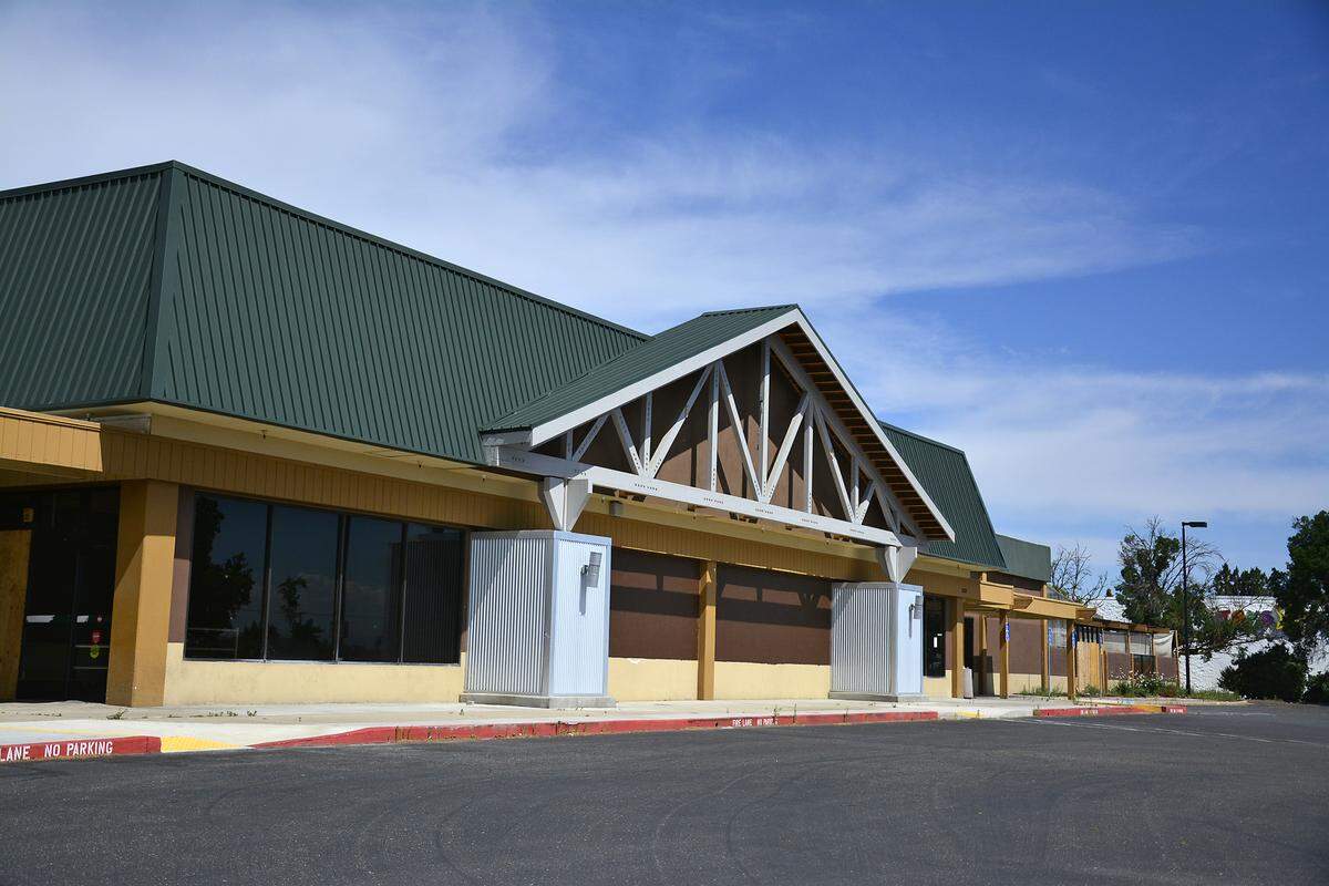 The former site of Orchard Supply Hardware on Sisk Road in Modesto, Calif. 
