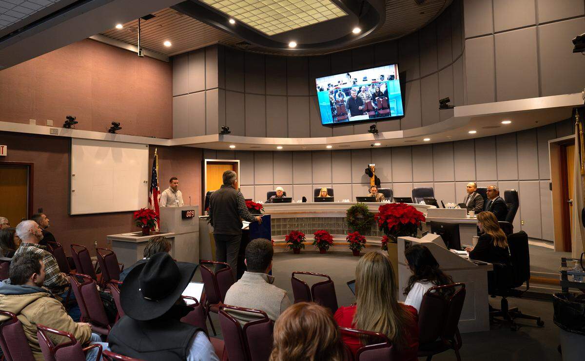 Modesto Irrigation District board meeting in Modesto, Tuesday, Dec. 16, 2025. 
