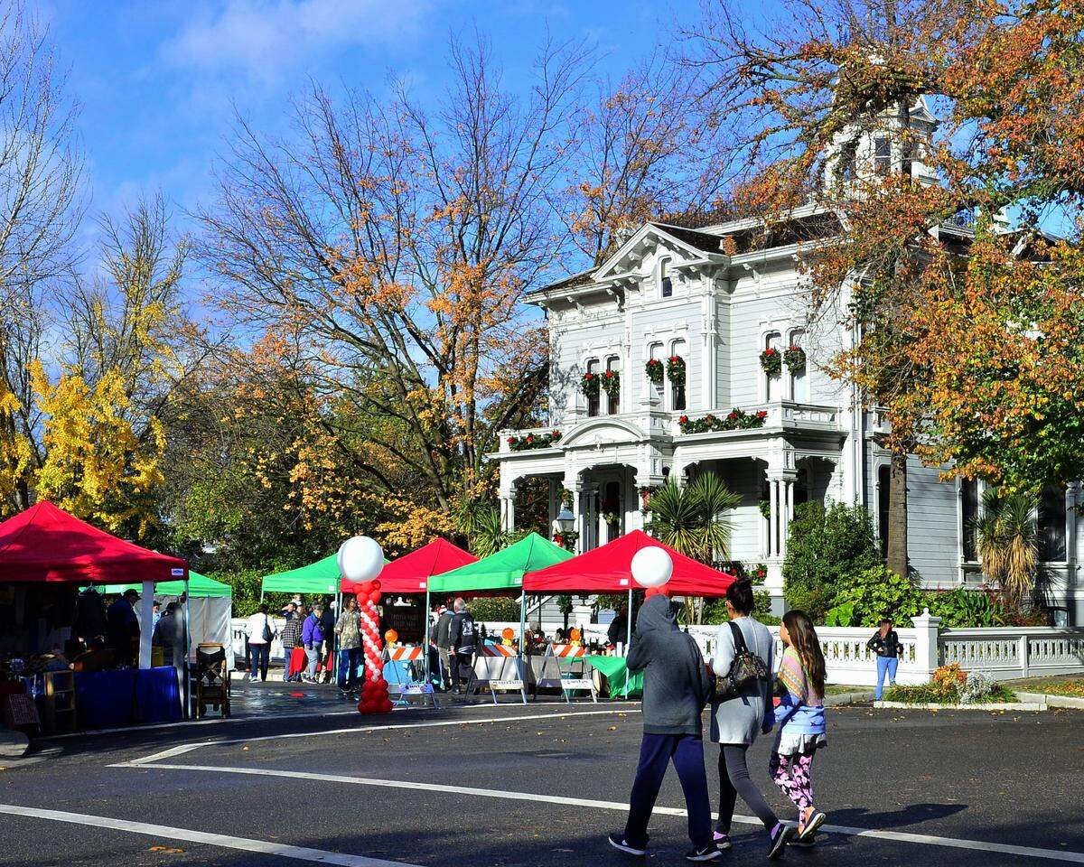 The Dickens Faire in Downtown Modesto on December 1, 2018. 