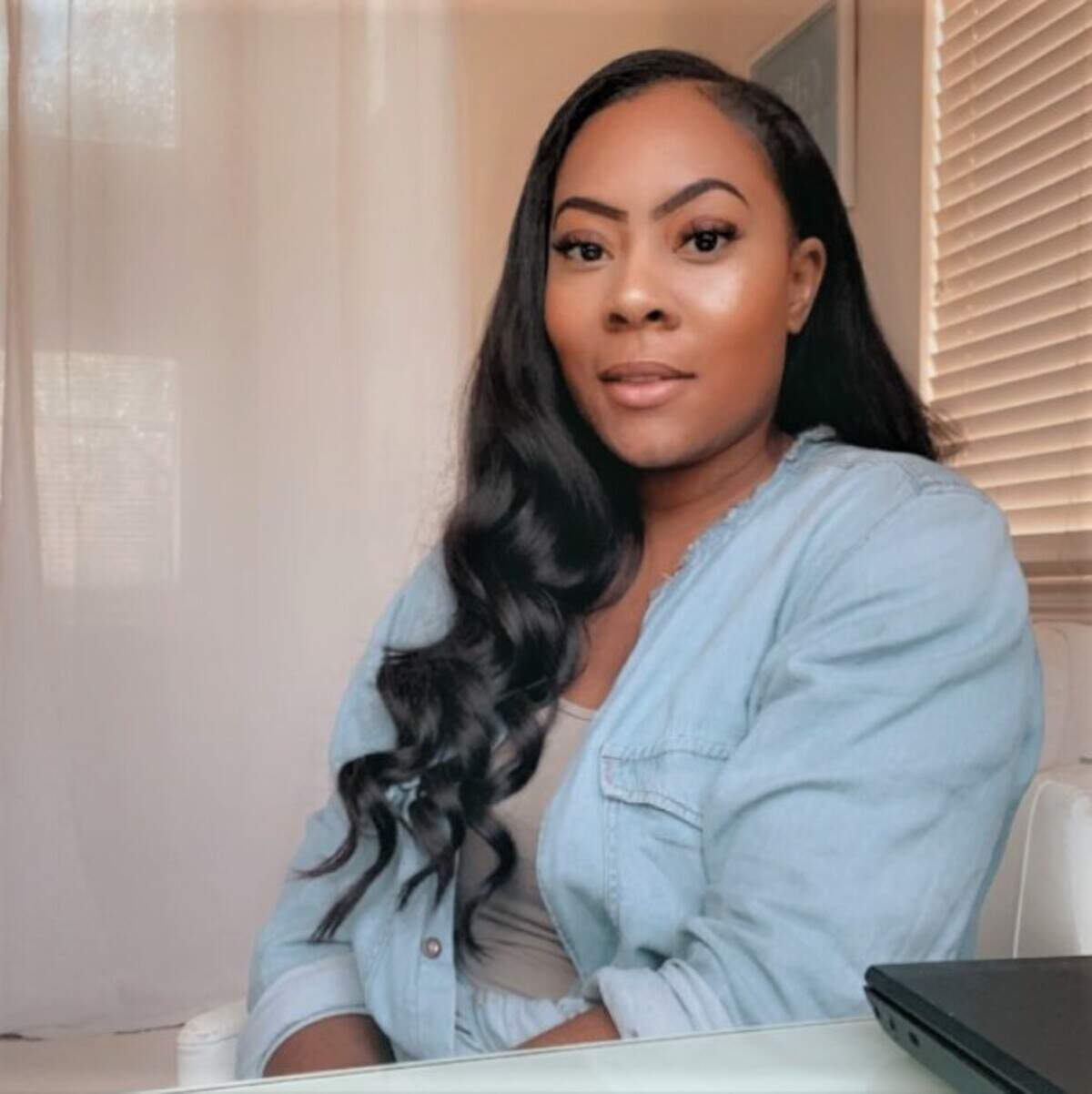 Sasha Jackson, family therapist with expertise in youth and foster teens, works in Patterson, Turlock and San Joaquin County.