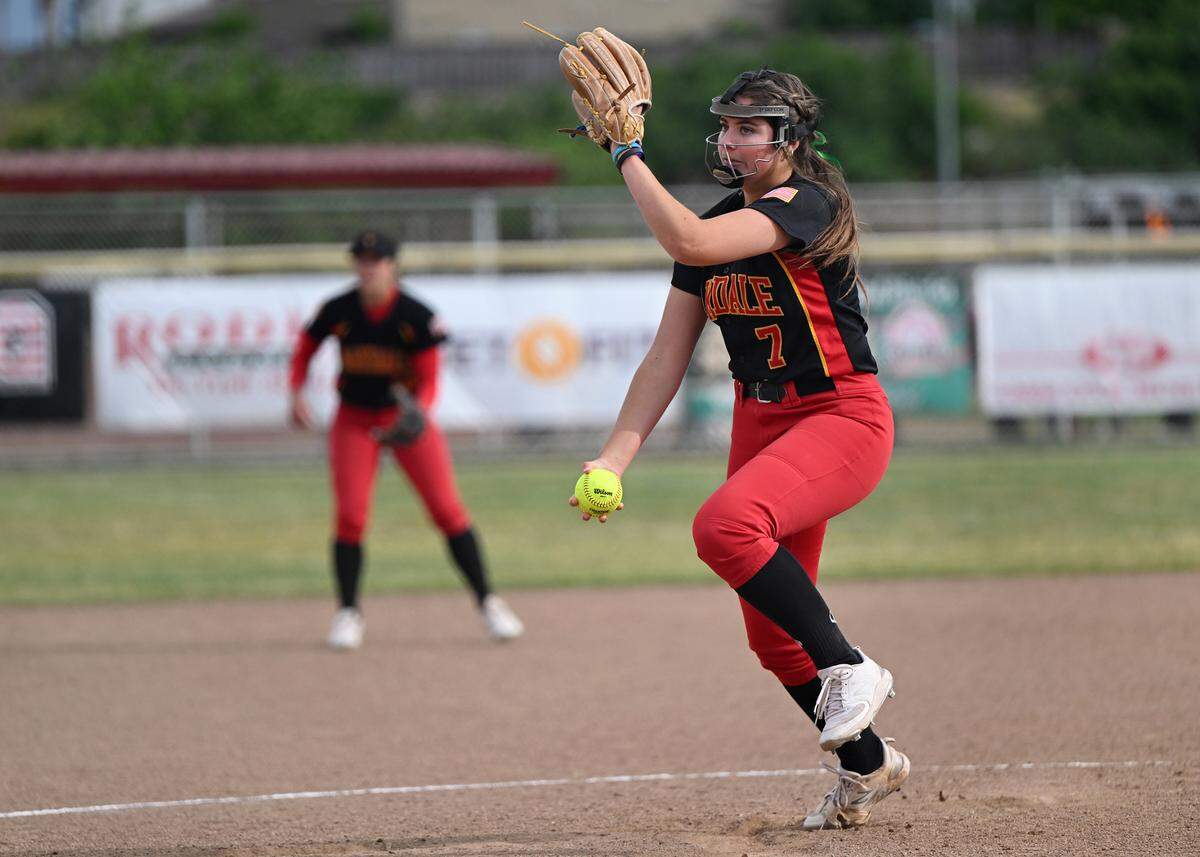 Oakdale’s Raegen Everett pitches during the Valley Oak League game with Kimball in Oakdale, Calif., Thursday, May 4, 2023.