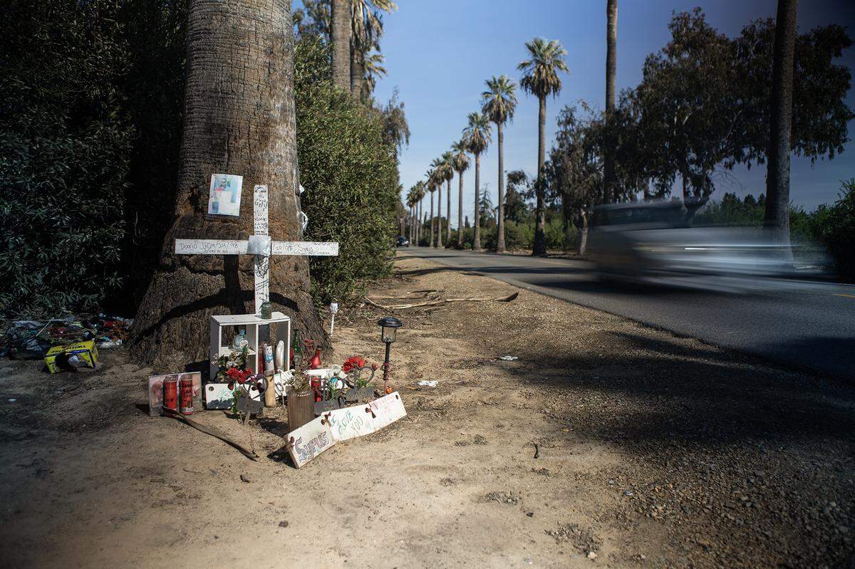 A memorial for car accident victims on a roadside outside Fresno on March 20, 2025.