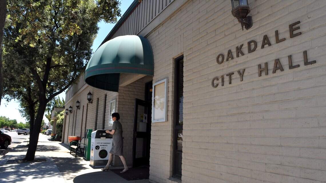 Oakdale seeks divorce from PG&E in favor of lower electric bills | Opinion