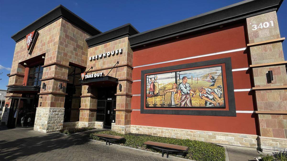 BJ’s Restaurant at Vintage Faire Mall in Modesto, Wednesday, Sept. 10, 2025.
