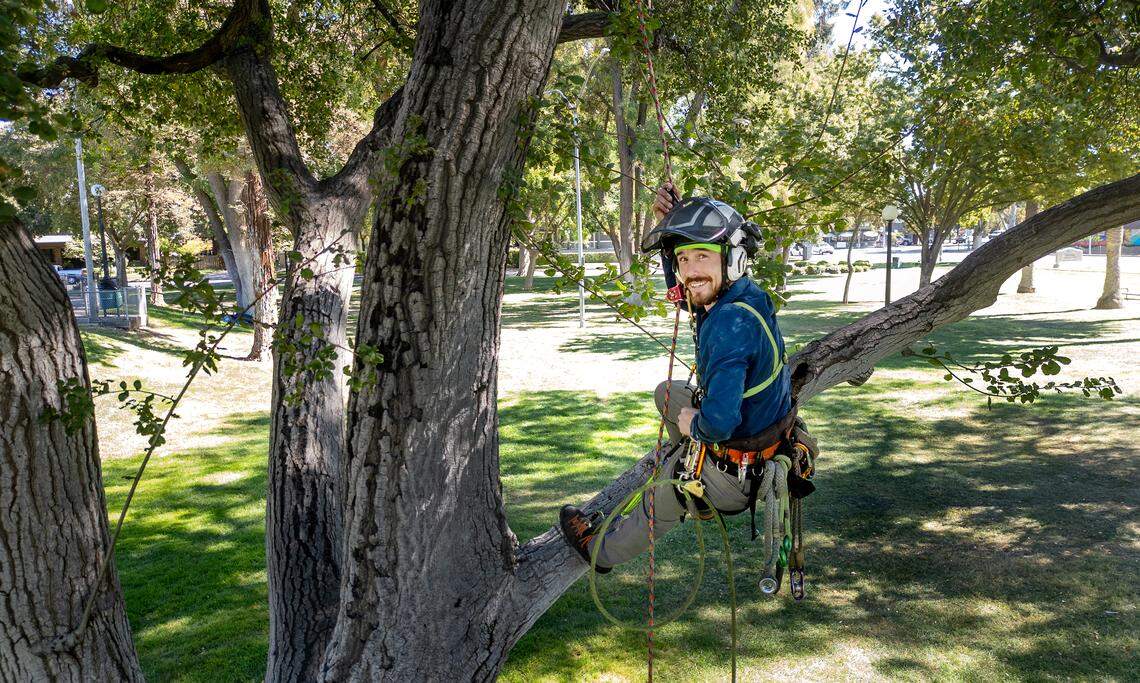 Professional tree trimmer Dauki Willburn uses his tree climbing skills to rescue stranded animals. Willburn co-founded the non-profit Volunteer Animal Retrieval Specialists, VARS. 