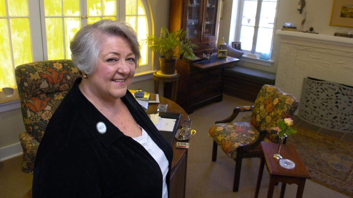 Carol Whiteside, the head of the Great Valley Center is pictured in her office in Modesto on Monday morning (05-07-07) at the center. Modesto Bee/ Joan Barnett Lee