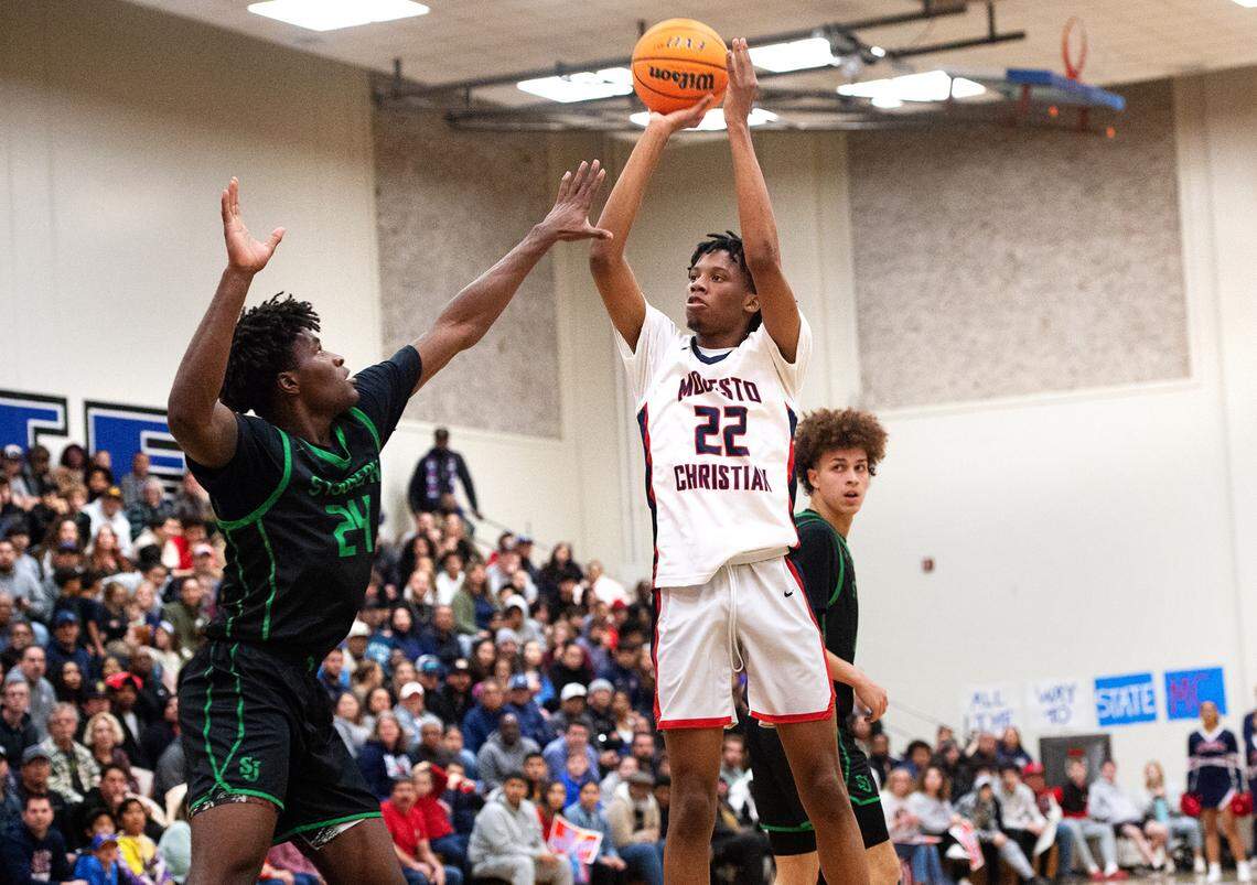 Kodey Weary shoots a jump shot during the NorCal Open Division championship game with St. Joseph at Modesto Junior College in Modesto, Calif., Tuesday, March 7, 2023.