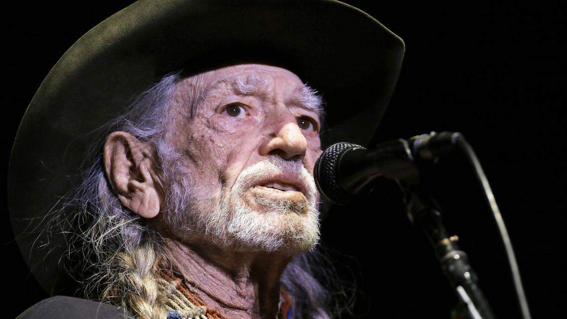 Willie Nelson takes his music to Ironstone Vineyards in Murphys.