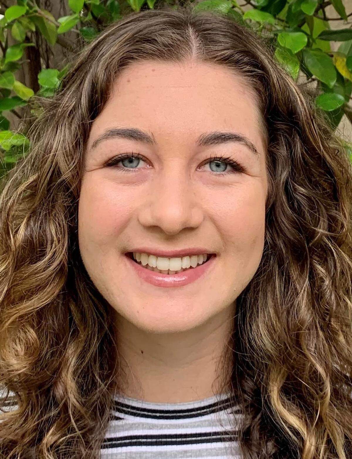 Profile Image of emily isaacman profile