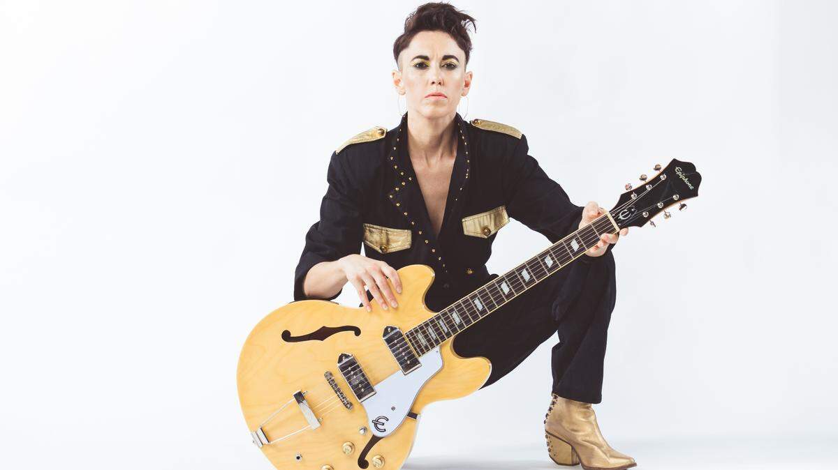 Gina Chavez will perform at the Gallo Center with Flor de Toloache.