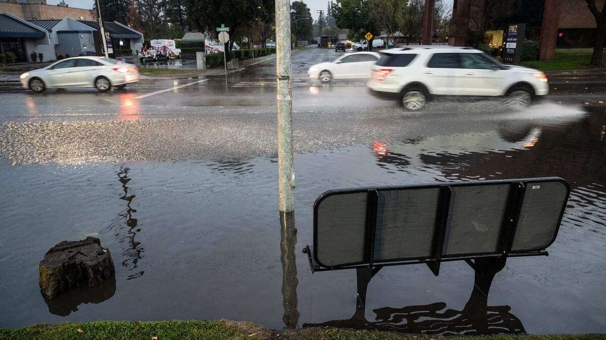 Street Flooding on Orangeburg Avenue near Coffee Road in Modesto, Calif., Tuesday, Dec. 27, 2022.