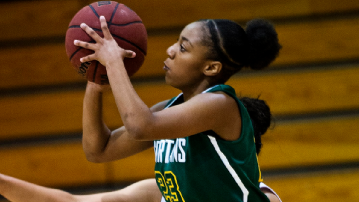 Davis' Lea Anderson shoots a running jumper during the Modesto Metro Conference game with Modesto Christian at Modesto Christian High School in Salida, Calif., Thursday, Jan. 5, 2017. Modesto Christian won the game 80-17.
