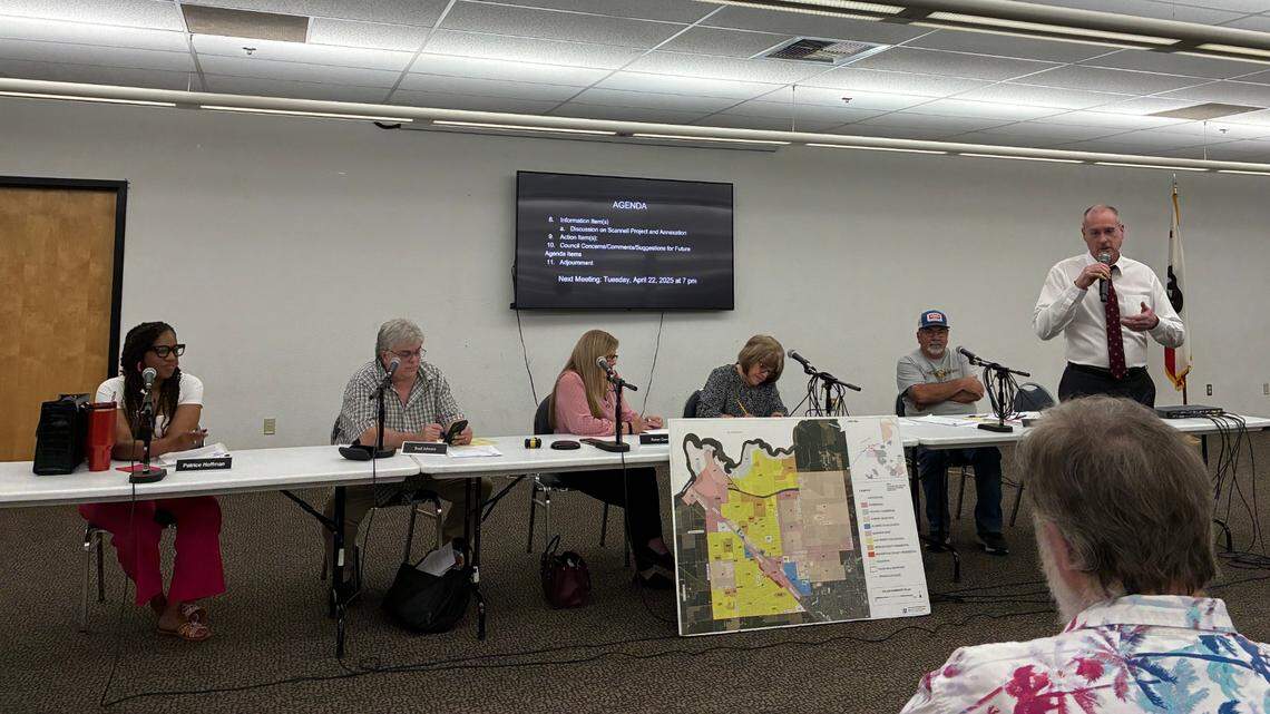 Salida ha buscado el estatus de ciudad durante décadas, pero enfrenta desafíos.