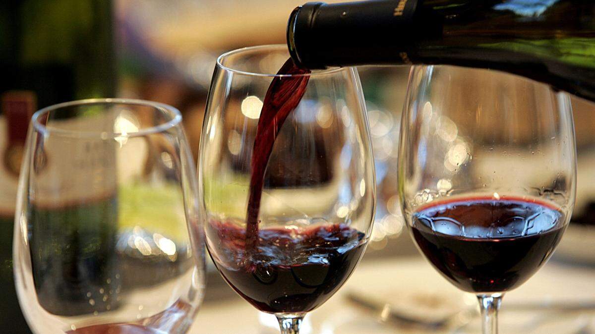 Wine tastings are returning to the Central Valley after being shutdown by the pandemic.