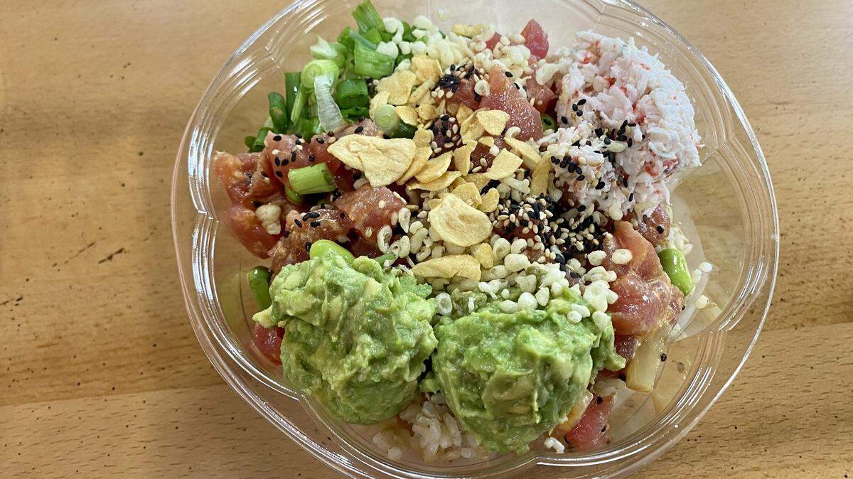 Pokemoto specializes in Hawaiian poke bowls made with various proteins, toppings and sauces. It is making Modesto its second California location.