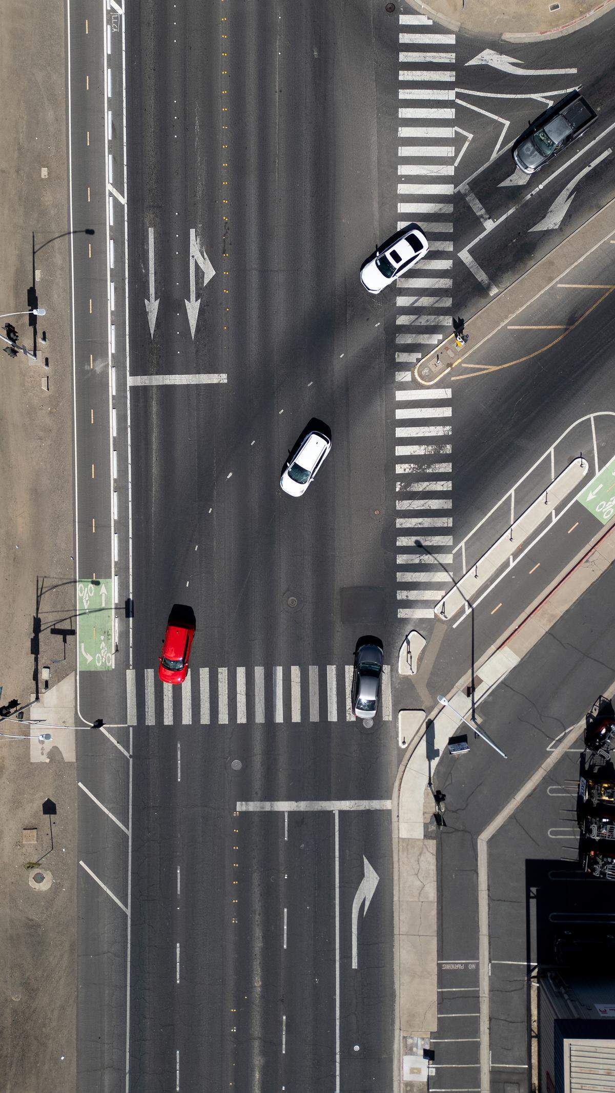 Tully Road and Ninth Street in Modesto, Tuesday, Sept. 9, 2025. The City is planning to make improvements to the well-traveled route including a roundabout at the intersection with Tully Road.