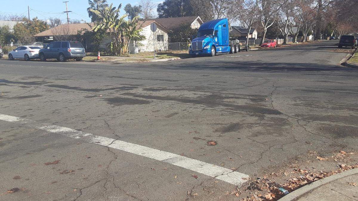 Three people were shot, one fatally, near the intersection of Martin Luther King Jr. Boulevard and Oak Street in west Modesto early Saturday, Dec. 26, 2020.