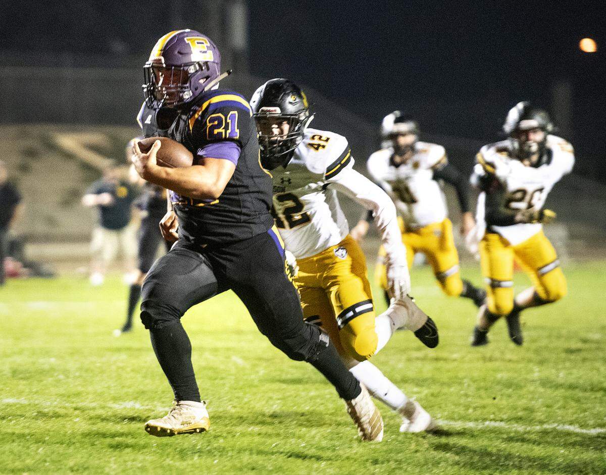 Escalon’s Luke Anderson breaks free for a touchdown as during the CIF Sac-Joaquin Section Division VI Quarterfinal game with Hughson at Escalon High School in Escalon, Calif., Friday, Nov. 15, 2019. Escalon won the game 21-6.