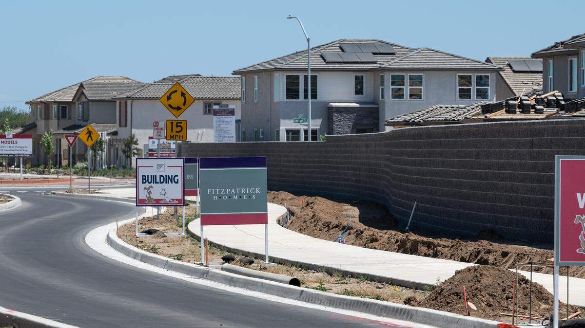 New housing construction at Founders Point by Florsheim and Fitzpatrick Homes on Carver Road in Modesto, Calif., on Saturday, May, 14, 2022.