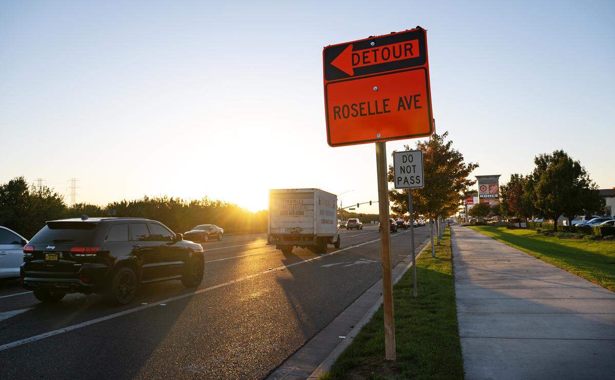 Claribel Road at the Crossroads at Riverbank shopping center in Riverbank on  Monday, Nov. 3, 2025. Oakdale Road is being used as a detour for the Roselle Avenue closure as part of the North County Expressway.