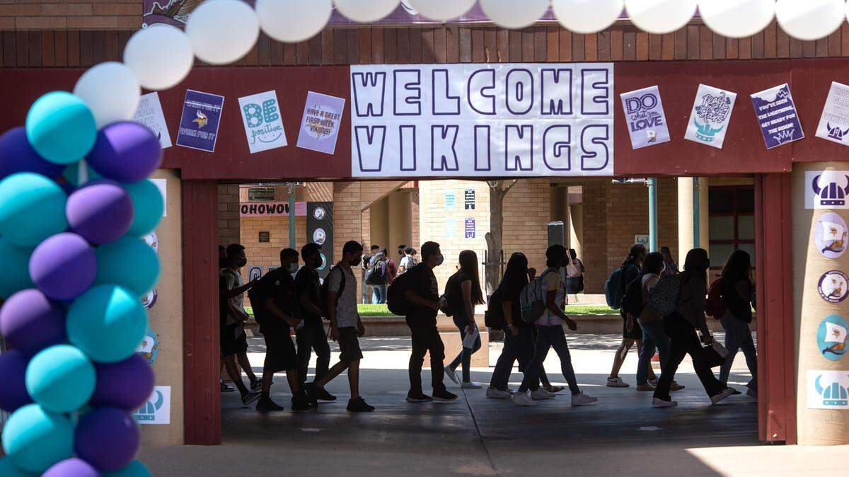 Freshman and sophomores take a tour around campus as students return to school at Johansen High School in Modesto, Calif., on Monday, Aug. 9, 2021.