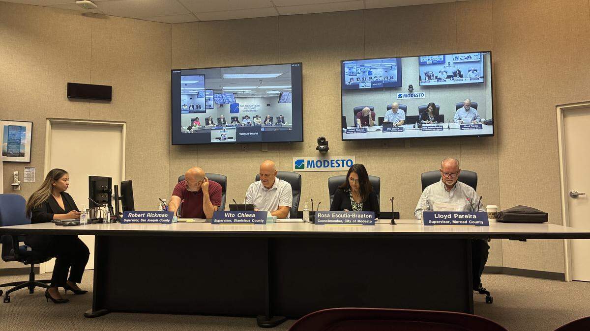 The San Joaquin Valley Air Pollution Control District board meets Aug. 21, 2025, in Modesto.