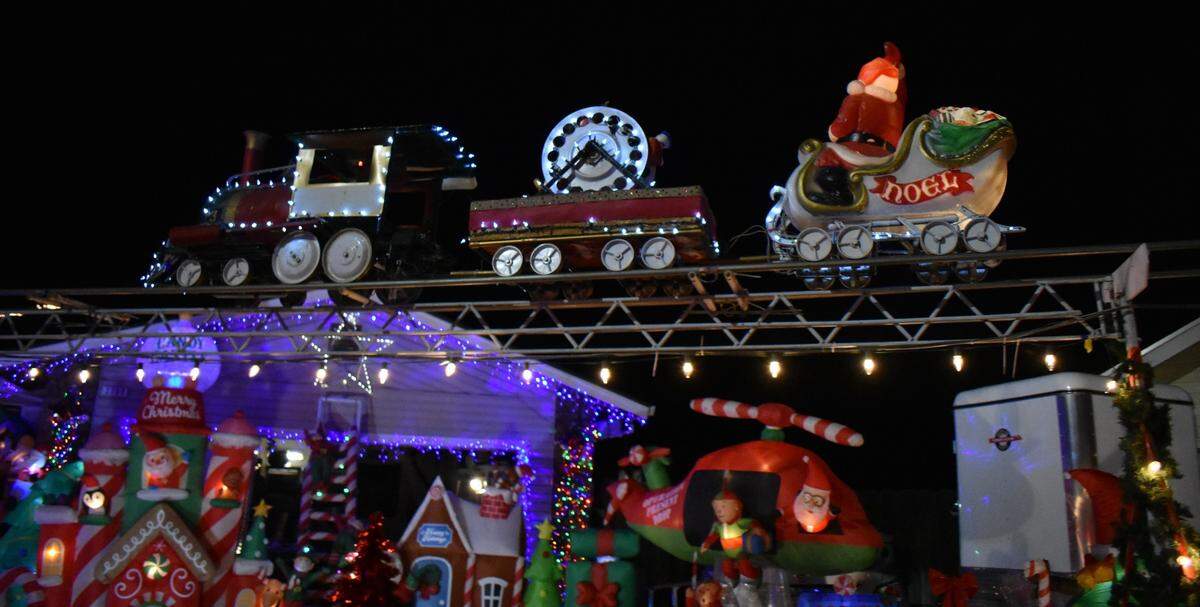 Spectacularly decorated homes and the Christmas Train make Oxford Court in Turlock a must-see for the holiday season