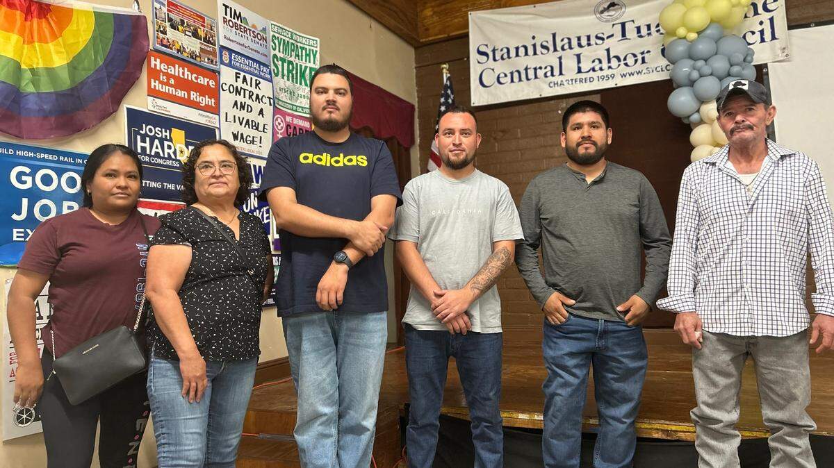Former employees Yesenia Madrigal, Felicitas Molina, Joel Ramirez, Pedro Peres, Marco Antonio Zambrano and Arturo López at the creditors meeting on Jul.y 30, 2024.