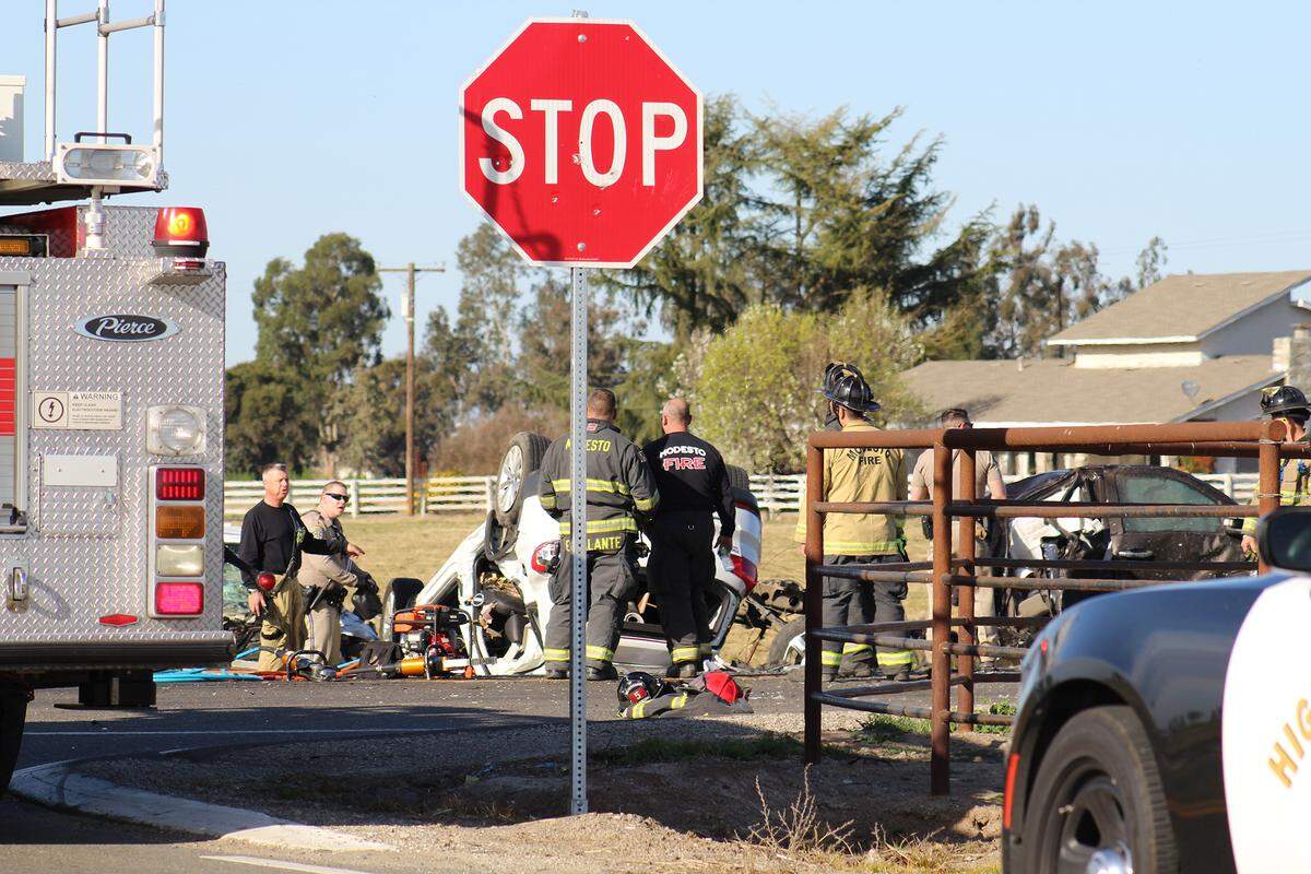 Authorities investigate a fatal crash at Bentley and Patterson roads between Riverbank and Oakdale, Calif., on Saturday, March 12, 2022.