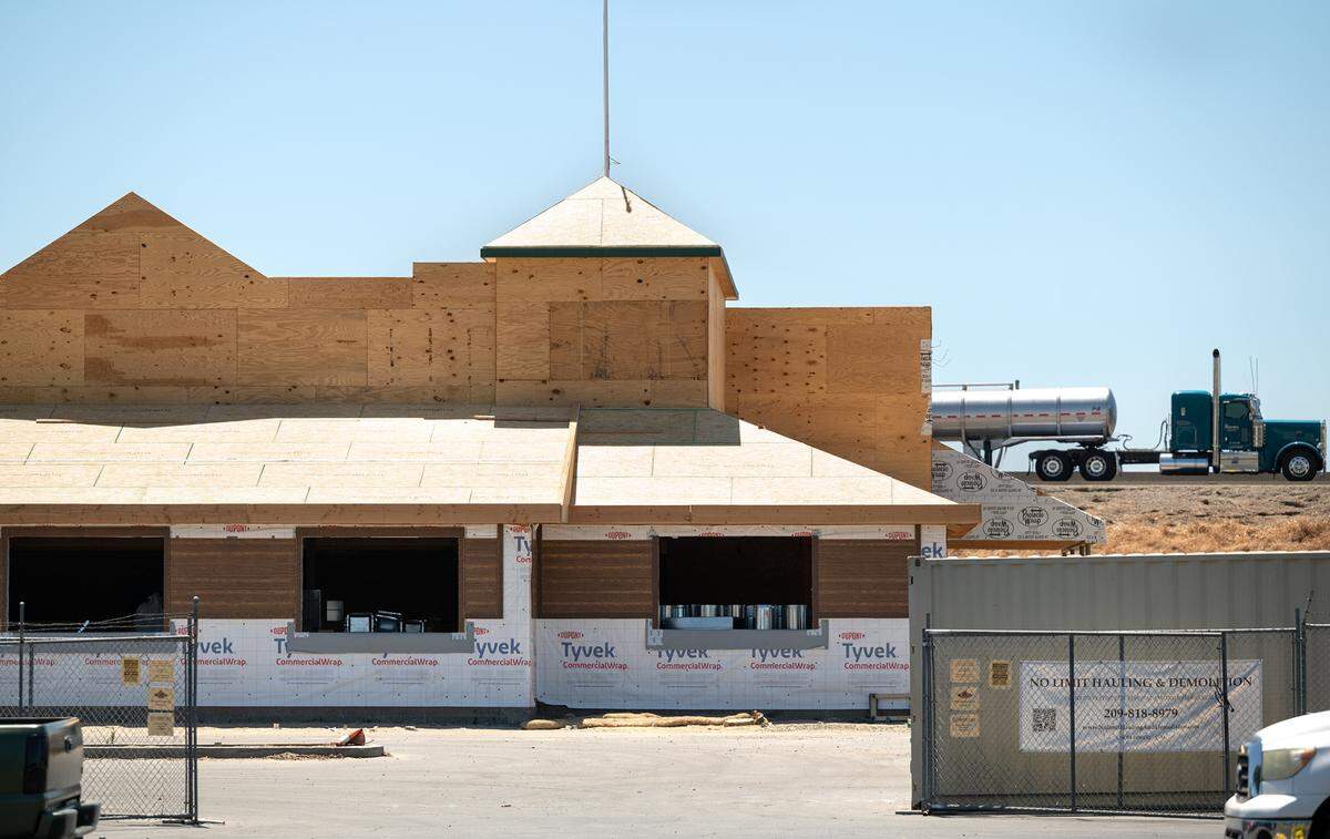Texas Roadhouse under construction just off Highway 99 on Countryside Drive in Turlock, Calif., on Thursday, July 7, 2022.
