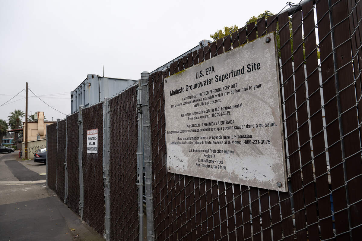 The U.S. EPA Modesto Groundwater Superfund Site behind the closed Halfords Dry Cleaners on McHenry Avenue in Modesto is pictured Dec. 15, 2025.