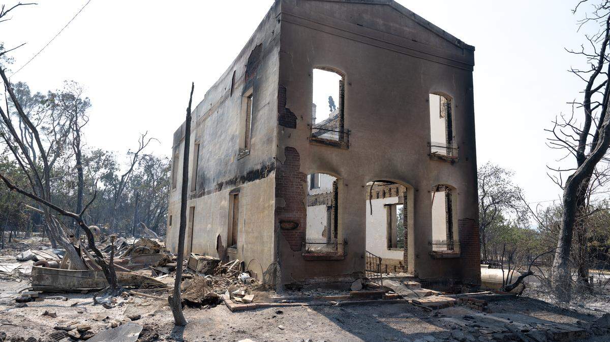 Aftermath shows historical buildings and homes were destroyed by fire in Chinese Camp, the fire started Tuesday night. Photographed, Wednesday, Sept. 3, 2025.
