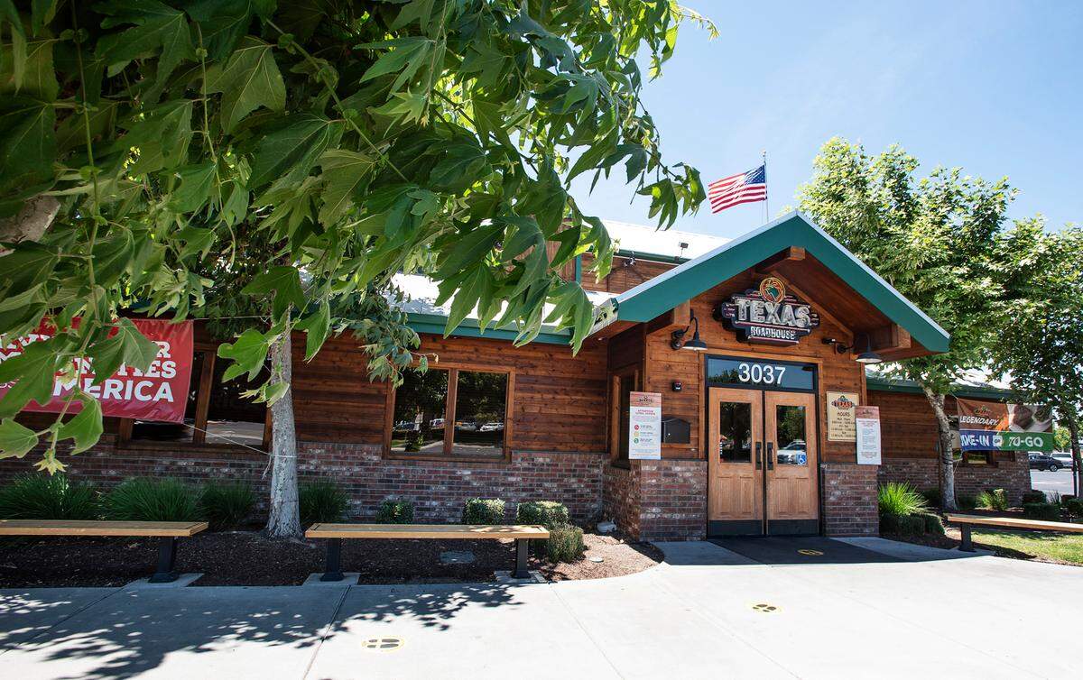 Texas Roadhouse restaraunt in Modesto, Calif., on Thursday, June 18, 2020.