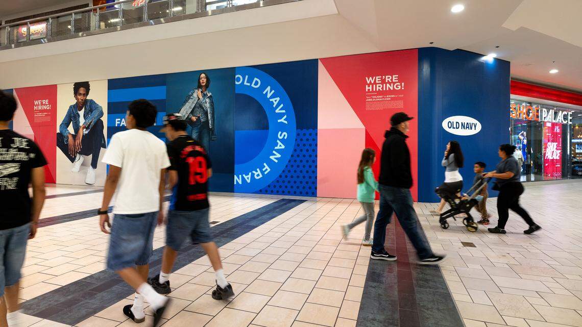 Modesto is getting an Old Navy clothing store. When will it open?